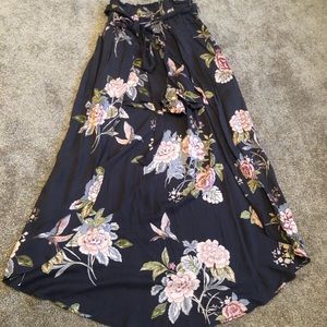 Floral shorts with tie